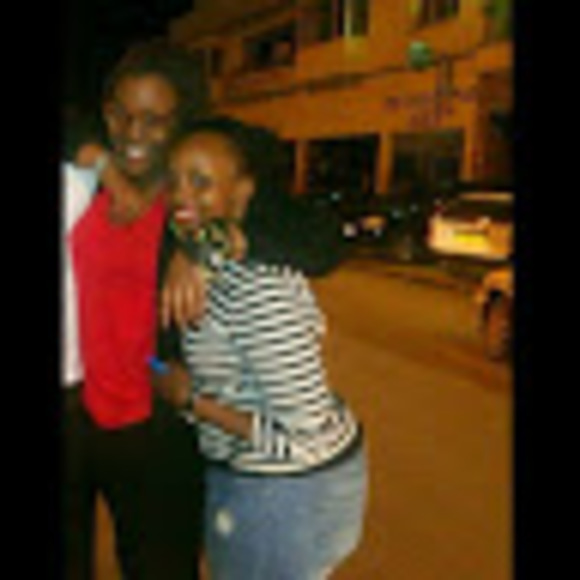 Meet your Posher, Ornella - Picture 1 of 1